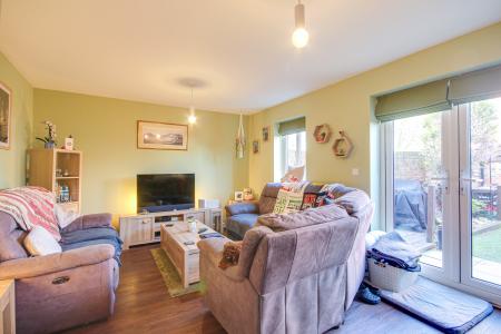 4 bedroom Semi-detached house for sale in Rudloe Drive, Kingsway, Gloucester, GL2