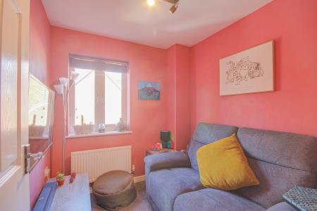 4 bedroom Semi-detached house for sale in Rudloe Drive, Kingsway, Gloucester, GL2