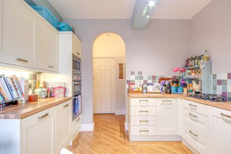 2 bedroom Flat for sale in Great Western Road, City Centre, Gloucester, GL1
