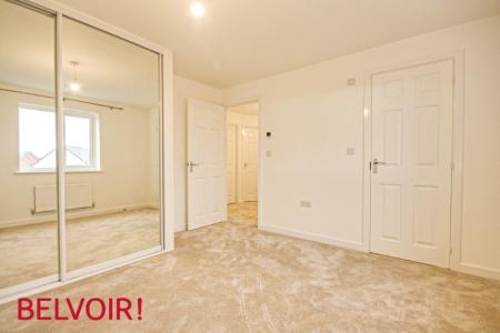 4 bedroom Detached house to let in Homeground Road, Tuffley, Gloucester, GL4