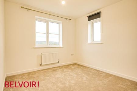 4 bedroom Detached house to let in Homeground Road, Tuffley, Gloucester, GL4