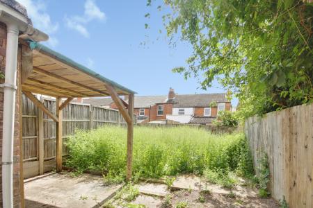 3 bedroom Semi-detached house for sale in Bishopstone Road, Barton, Gloucester, GL1