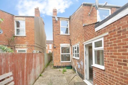 3 bedroom Semi-detached house for sale in Bishopstone Road, Barton, Gloucester, GL1