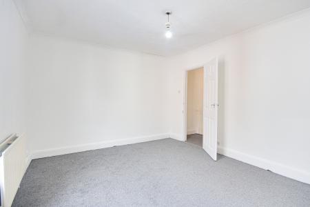 3 bedroom Semi-detached house for sale in Bishopstone Road, Barton, Gloucester, GL1