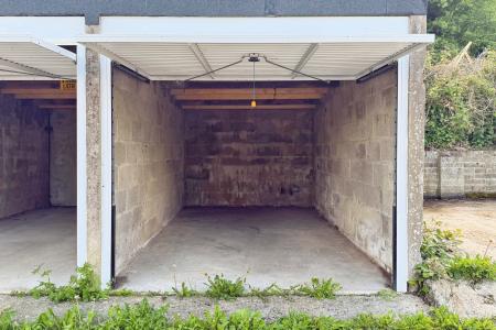 0 bedroom Garages for sale in Summer Crescent, Stroud, GL5