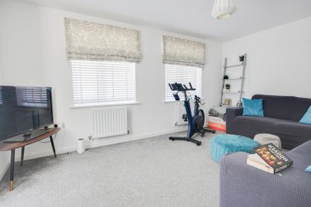 3 bedroom End of terrace house to let in Donaldson Drive, Brockworth, Gloucester, GL3