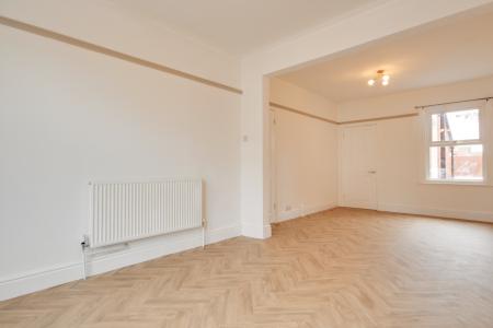 2 bedroom Terraced House to let in Ladysmith Road, Linden, Gloucester, GL1