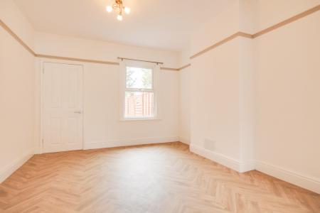 2 bedroom Terraced House to let in Ladysmith Road, Linden, Gloucester, GL1