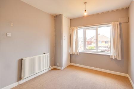 3 bedroom Semi-detached house for sale in Park Avenue, Longlevens, Gloucester, GL2