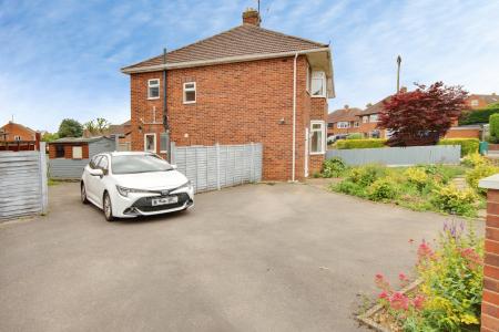 3 bedroom Semi-detached house for sale in Park Avenue, Longlevens, Gloucester, GL2