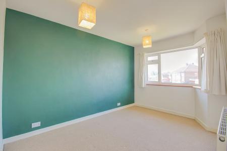 3 bedroom Semi-detached house for sale in Park Avenue, Longlevens, Gloucester, GL2