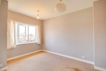 3 bedroom Semi-detached house for sale in Park Avenue, Longlevens, Gloucester, GL2