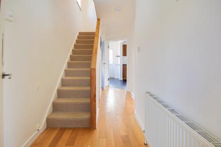 3 bedroom Semi-detached house for sale in Park Avenue, Longlevens, Gloucester, GL2