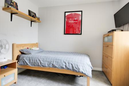 3 bedroom Semi-detached house to let in Halton Way, Kingsway, Gloucester, GL2