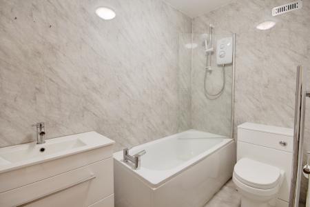 2 bedroom Terraced House for sale in Victoria Street, Barton, Gloucester, GL1