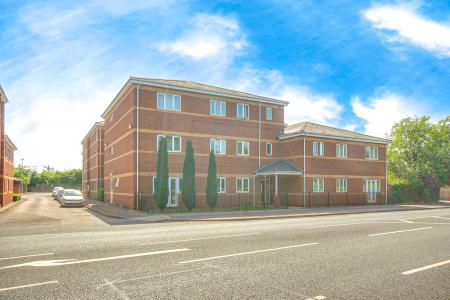 Bristol Road, Quedgeley, Gloucester, GL2
