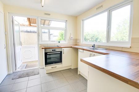 3 bedroom Detached house to let in Rookery Villas, Minsterworth, Gloucester, GL2