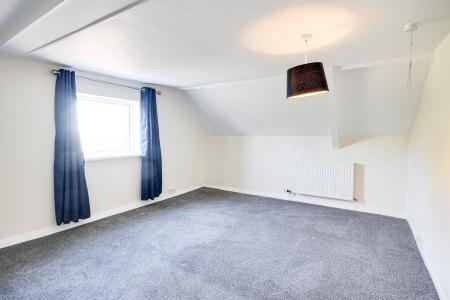 3 bedroom Detached house to let in Rookery Villas, Minsterworth, Gloucester, GL2