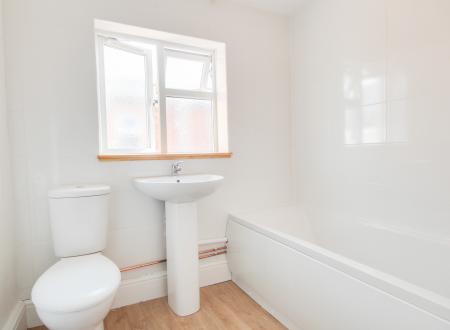 3 bedroom Terraced House to let in Clement Street, Barton, Gloucester, GL1
