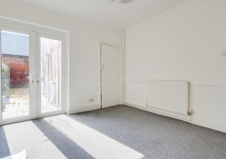 3 bedroom Terraced House to let in Clement Street, Barton, Gloucester, GL1