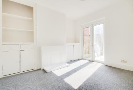 3 bedroom Terraced House to let in Clement Street, Barton, Gloucester, GL1