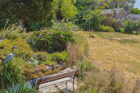 4 bedroom Detached house for sale in Stroud Road, Tuffley, Gloucester, GL4