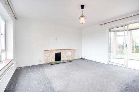 4 bedroom Detached house to let in Oakle Street, Churcham, Gloucester, GL2