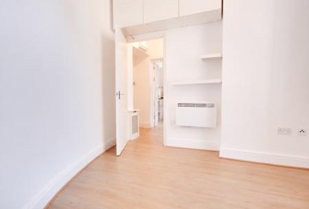 1 bedroom Flat to let in The Black Swan, Commercial Road, City Centre, Gloucester, GL1
