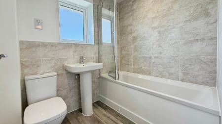 3 bedroom Semi-detached house to let in Rowan Way, Hunts Grove, Gloucester, GL2
