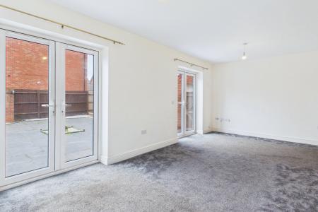 4 bedroom Detached house to let in Millstone Way, Tuffley, Gloucester, GL1