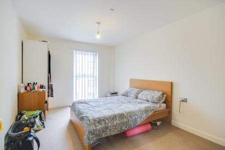 2 bedroom Flat for sale in Worcester Street, City Centre, Gloucester, GL1