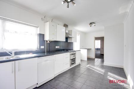 3 bedroom Semi-detached house to let in Tredworth Road, Tredworth, Gloucester, GL1