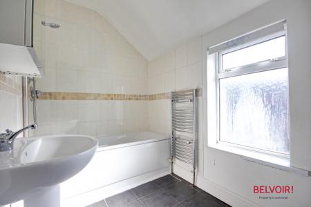 3 bedroom Semi-detached house to let in Tredworth Road, Tredworth, Gloucester, GL1