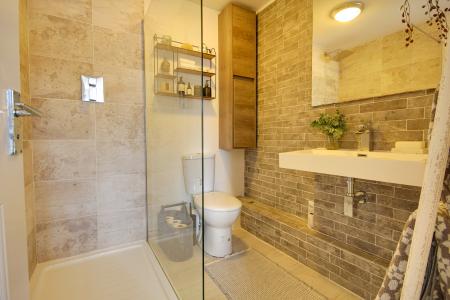 4 bedroom End of terrace house for sale in The Forge, Hempsted, Gloucester, GL2