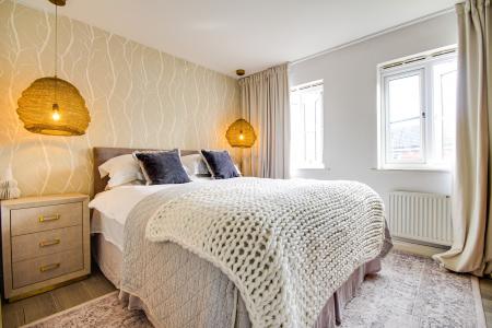 4 bedroom End of terrace house for sale in The Forge, Hempsted, Gloucester, GL2