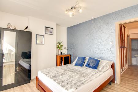 3 bedroom Semi-detached house for sale in Linden Road, Linden, Gloucester, GL1