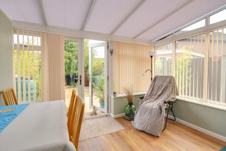 2 bedroom Semi-detached house for sale in Hamer Street, GRH (Gloucestershire Royal Hospital), Gloucester, GL1
