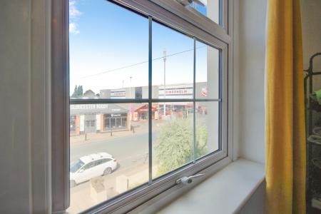 1 bedroom Flat for sale in Worcester Street, Kingsholm, Gloucester, GL1