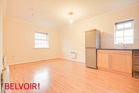 1 bedroom Flat for sale in Harescombe Drive, GRH (Gloucestershire Royal Hospital), Gloucester, GL1