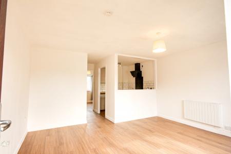 Chequers Road, Barton, Gloucester, GL4