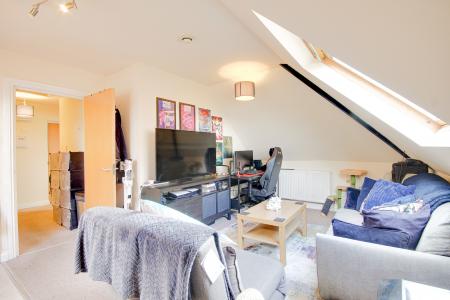 1 bedroom Flat for sale in Bristol Road, City Centre, Gloucester, GL1