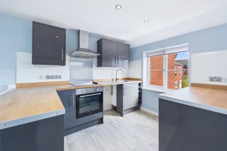 1 bedroom Coach House for sale in Burford Mews, Gloucester, GL1