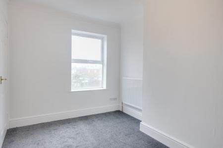 3 bedroom Terraced House to let in Knowles Road, Tredworth, Gloucester, GL1