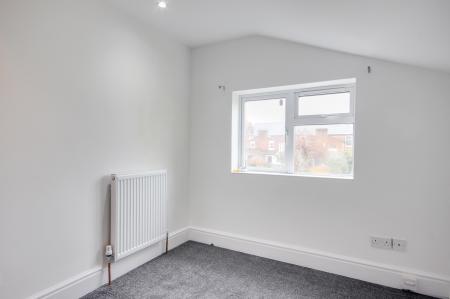3 bedroom Terraced House to let in Knowles Road, Tredworth, Gloucester, GL1