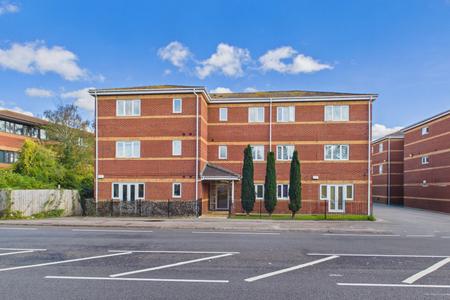 Bristol Road, Quedgeley, Gloucester, GL2