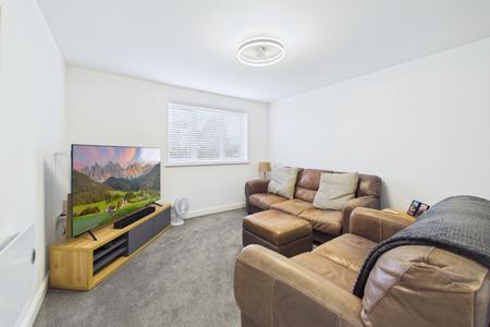 2 bedroom Flat for sale in Bristol Road, Quedgeley, Gloucester, GL2