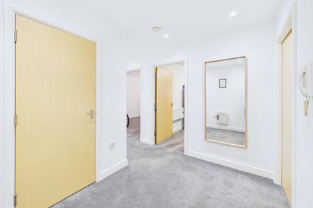 2 bedroom Flat for sale in Bristol Road, Quedgeley, Gloucester, GL2