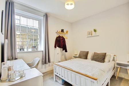 2 bedroom Duplex for sale in Horton Road, GRH (Gloucestershire Royal Hospital), Gloucester, GL1