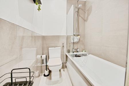 2 bedroom Duplex for sale in Horton Road, GRH (Gloucestershire Royal Hospital), Gloucester, GL1