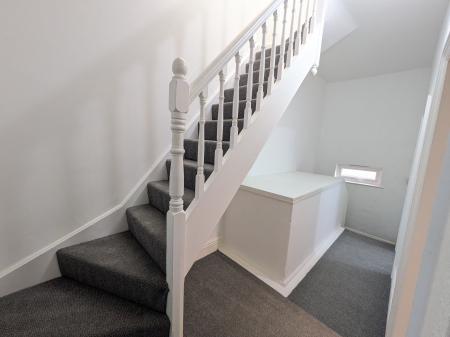 2 bedroom Duplex to let in Avenue Road, Grantham, NG31